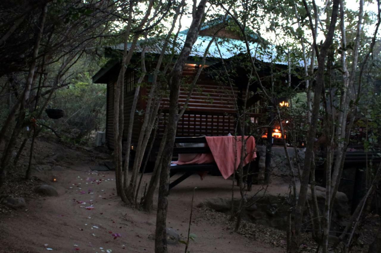 Thulamela Bed And Breakfast Hazyview Buitenkant foto